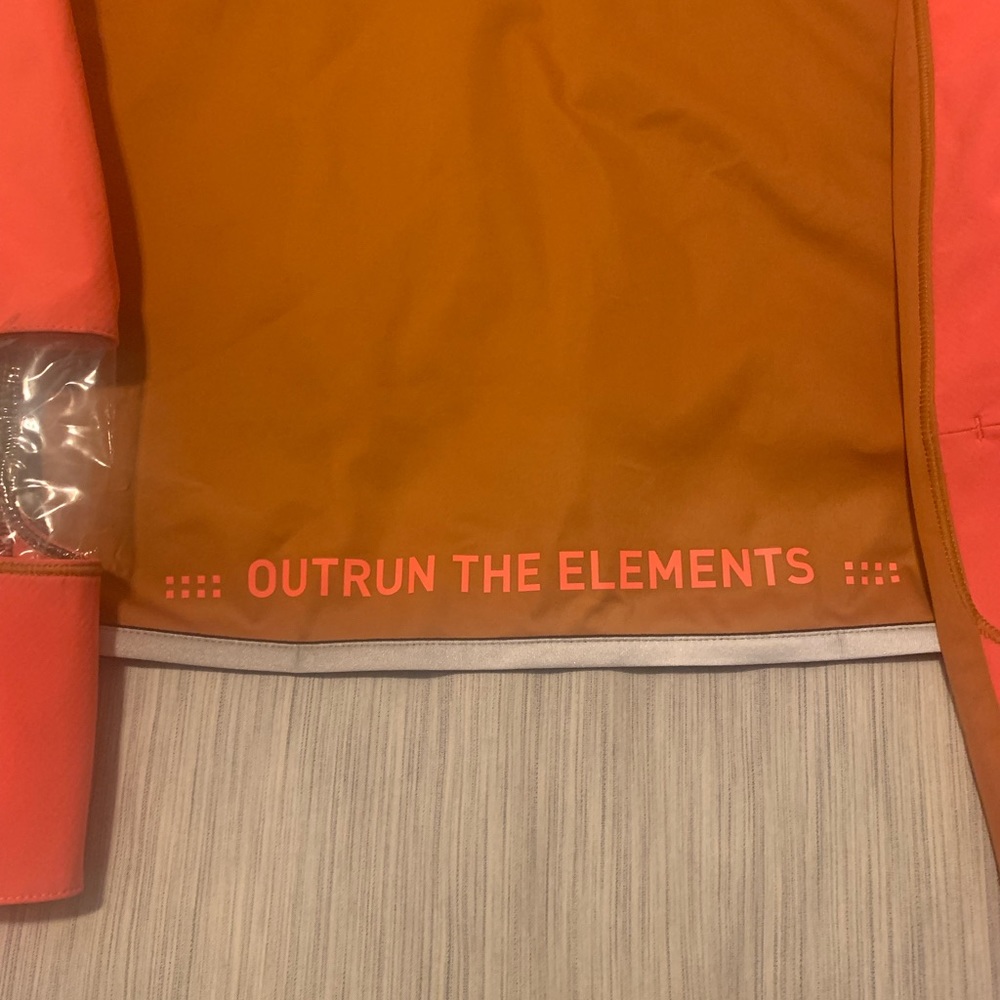 Helly Hansen PUMA X HH RUN JACKET - Picture 10 of 16